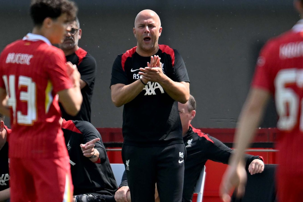 Debut pelatih Liverpool, Arne Slot alami kekalahan saat melawan tim dari kasta 2