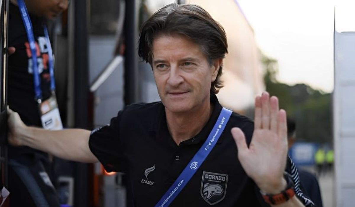 Pelatih Borneo FC Pieter Huistra