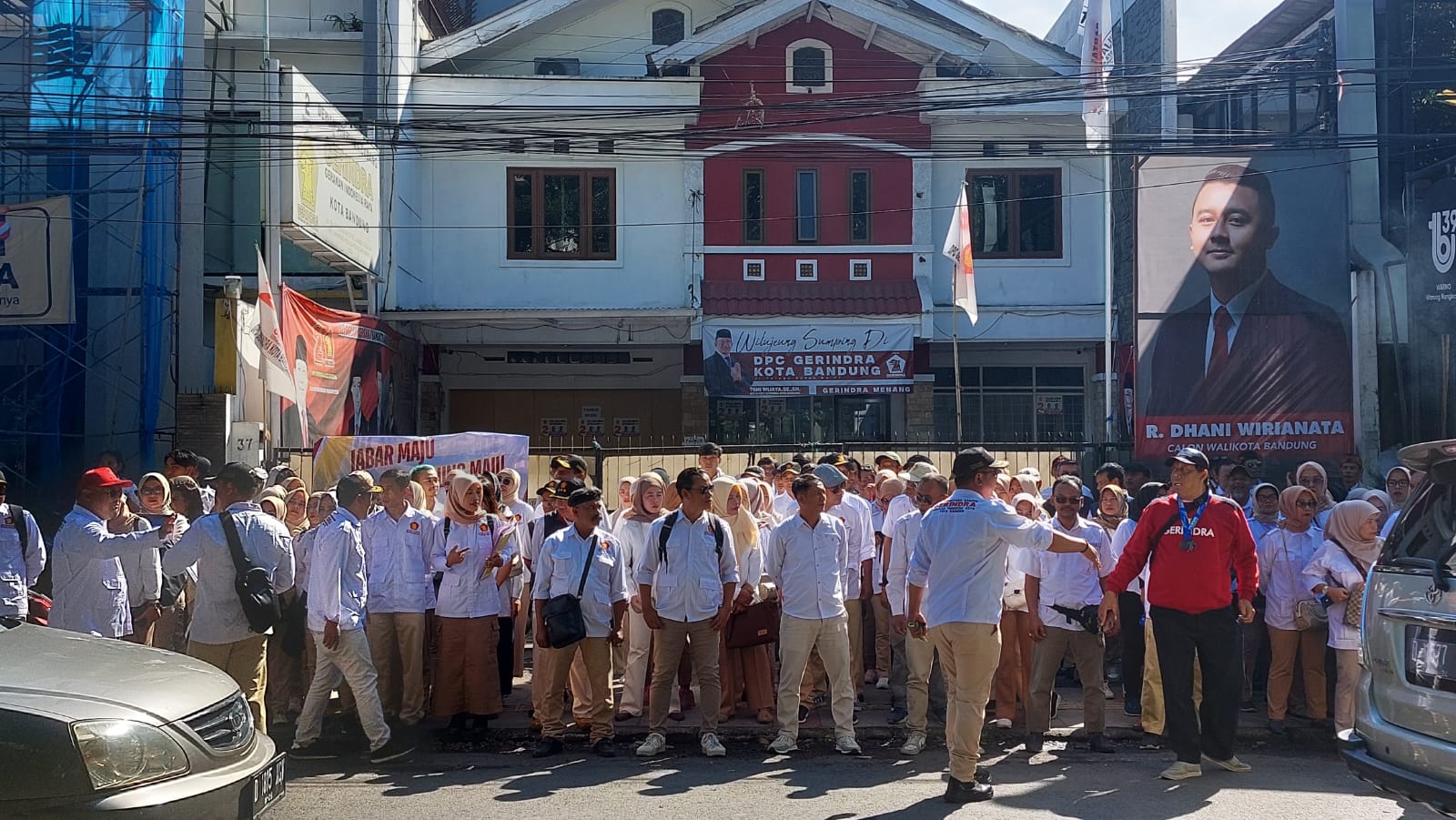 Sebanyak 20 PAC Partai Gerindra Kota Bandung mendeklarasikan Sonny Salimi sebagai calon walikota.