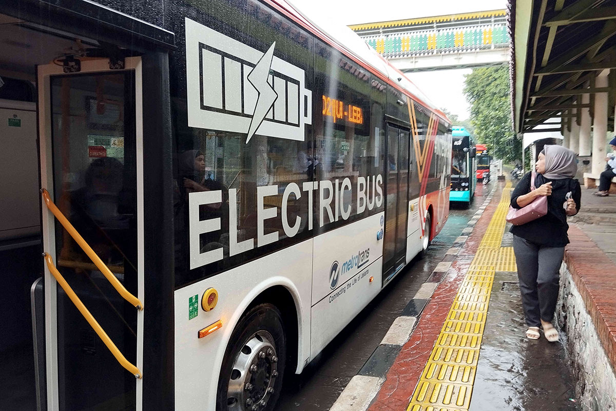 Ilustrasi bus listrik.