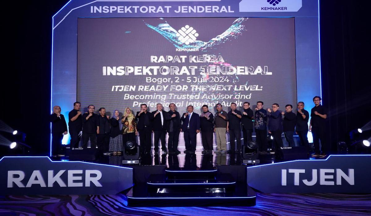 Rapat Kerja bertajuk 'ITJEN ready for the next level : Becoming Trusted Advisor and Professional Internal Audit' di Bogor, Selasa (2/6)