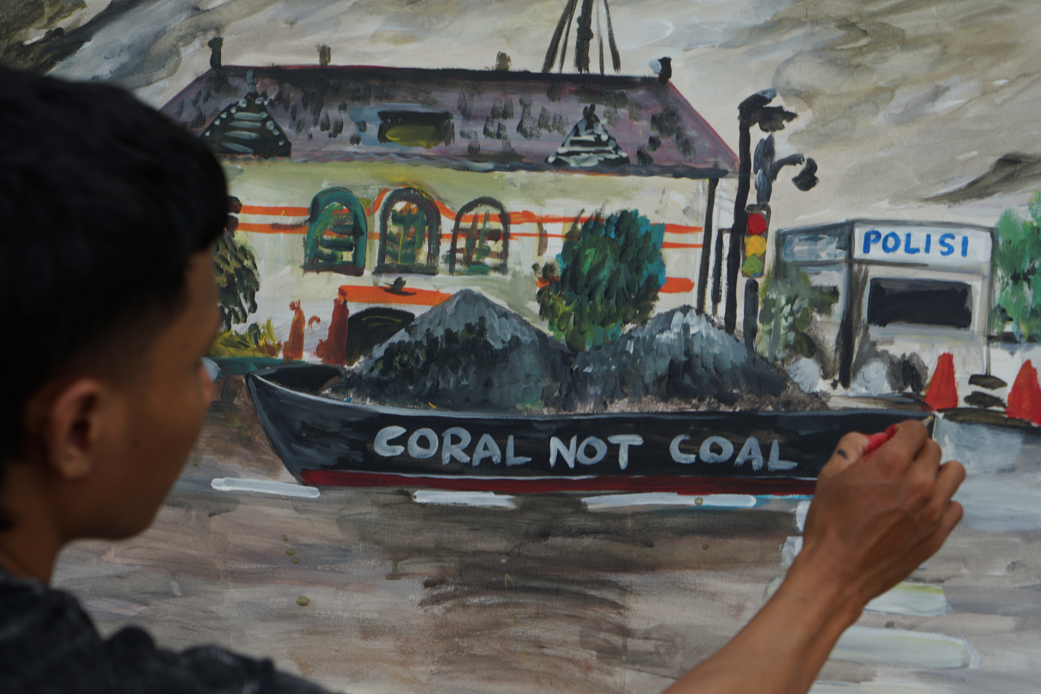 Ilustrasi: Aktivis yang tergabung dalam Fosil Free Jogja melakukan aksi melukis on the spot di kawasan Titik Nol Km, Yogyakarta. 