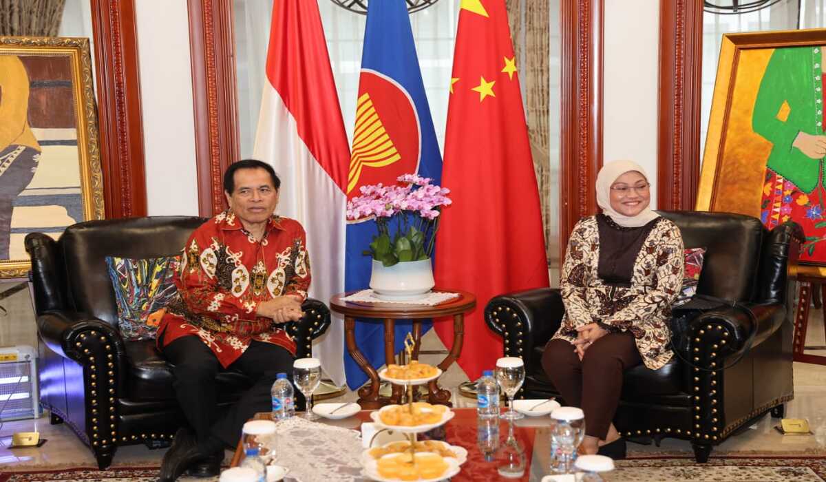 Pembahasan kerja sama ketenagakerjaan dengan Dubes Tiongkok untuk Indonesia