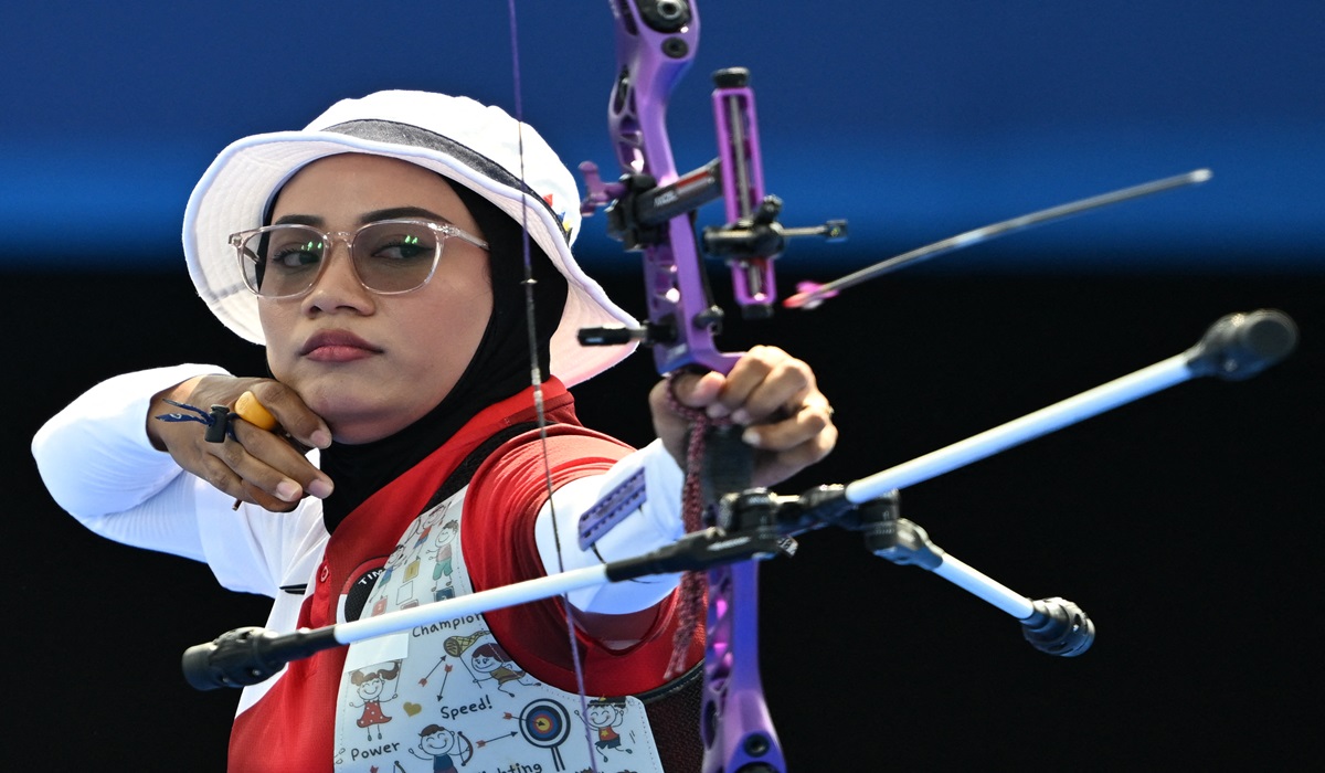 Atlet panahan Indonesia Diananda Choirunisa beraksi di Olimpiade Paris 2024