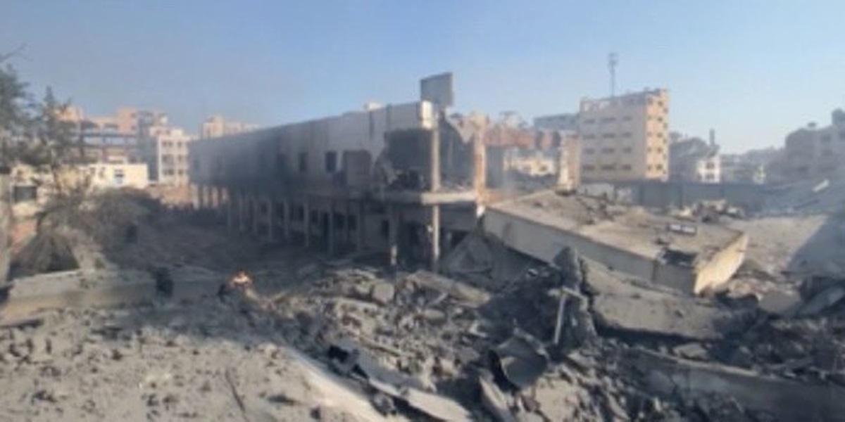 Pasukan Israel menyerang Sekolah Abu Oraiban di kamp pengungsi Nuseirat pada hari Minggu