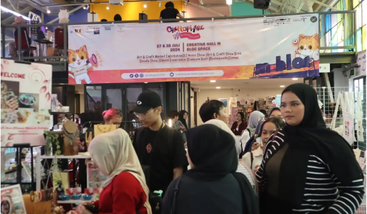 Program Studi MICE PNJ (Politeknik Negeri Jakarta) sukses menyelenggarakan rangkaian pameran Craftopiart Exhibition 2024.