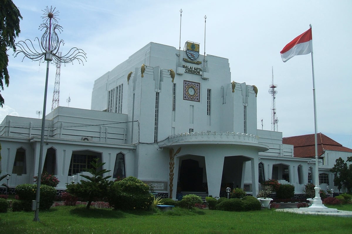 Balai Kota Cirebon.
