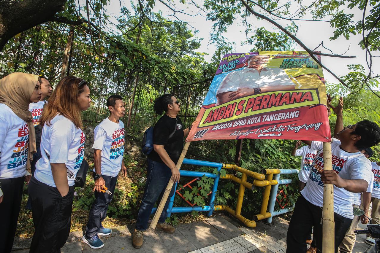 Bakal Calon Wakil Wali Kota Tangerang Andri Permana Turunkan Sejumlah APK