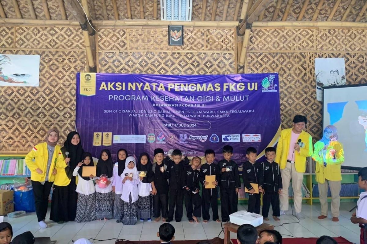 Universitas Indonesia (UI) menggelar kegiatan pengabdian masyarakat (pengmas) di Desa Cisarua, Kecamatan Tegalwaru, Kabupaten Purwakarta.