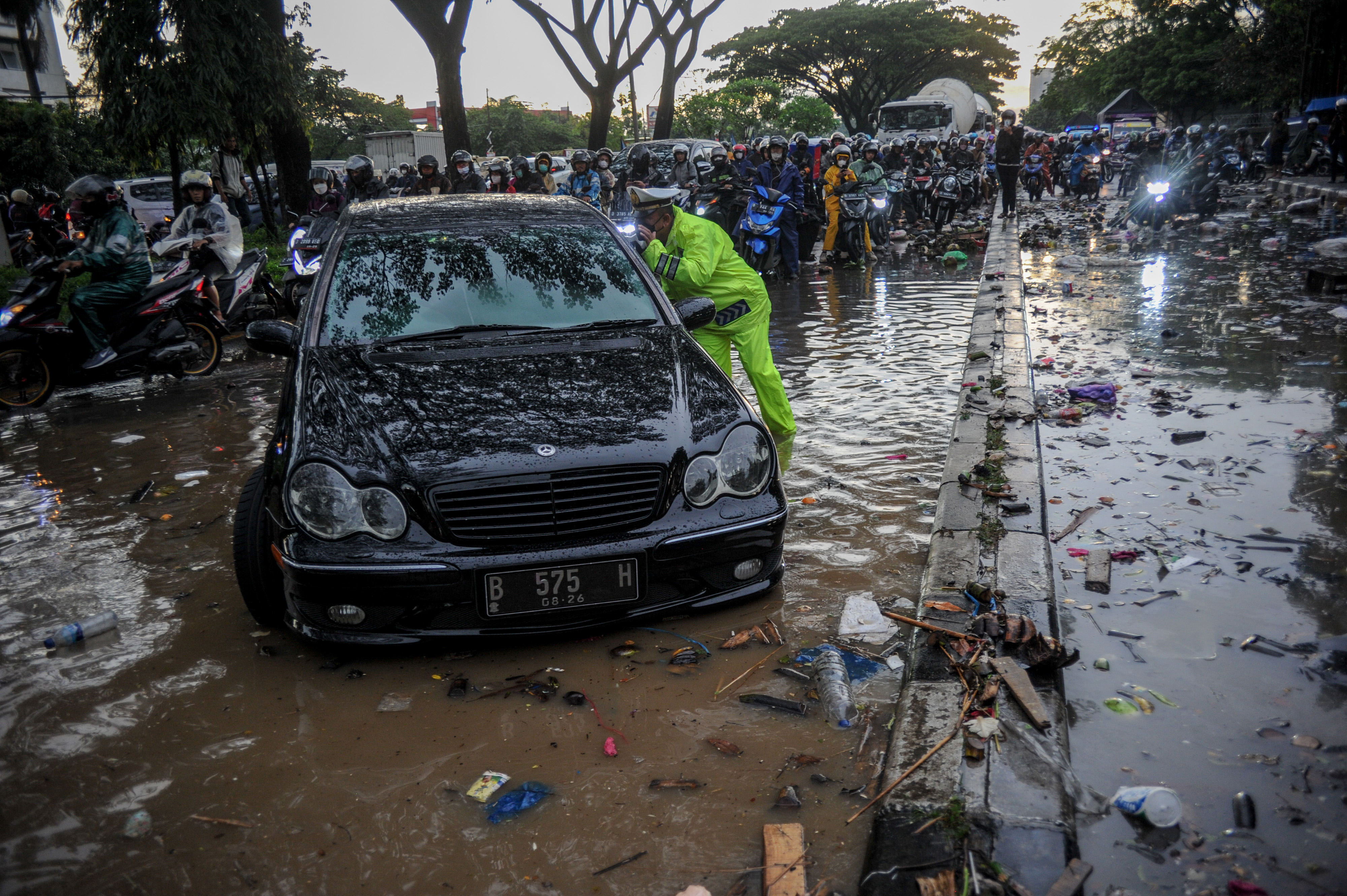 Banjir di Kota Bandung menjadi salah satu bencana yang paling sering terjadi