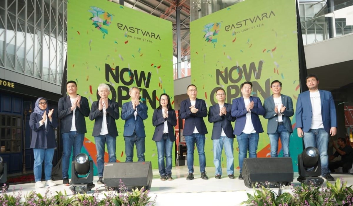Sinar Mas Land bersama Ararasa menggelar soft opening EASTVARA, lifestyle commercial center terbaru di BSD City. 