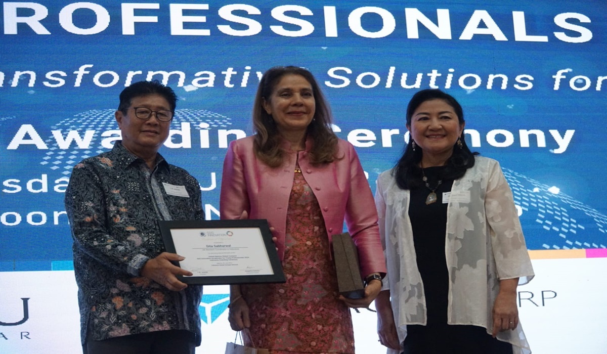 Indonesia Awarding Ceremony SDG Innovation Accelerator for Young Professionals 2024. 
