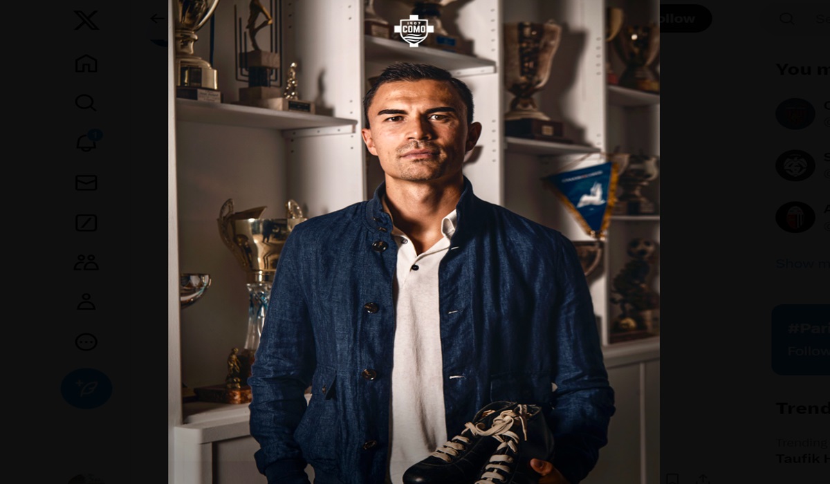 Penjaga gawang Como Emil Audero Mulyadi