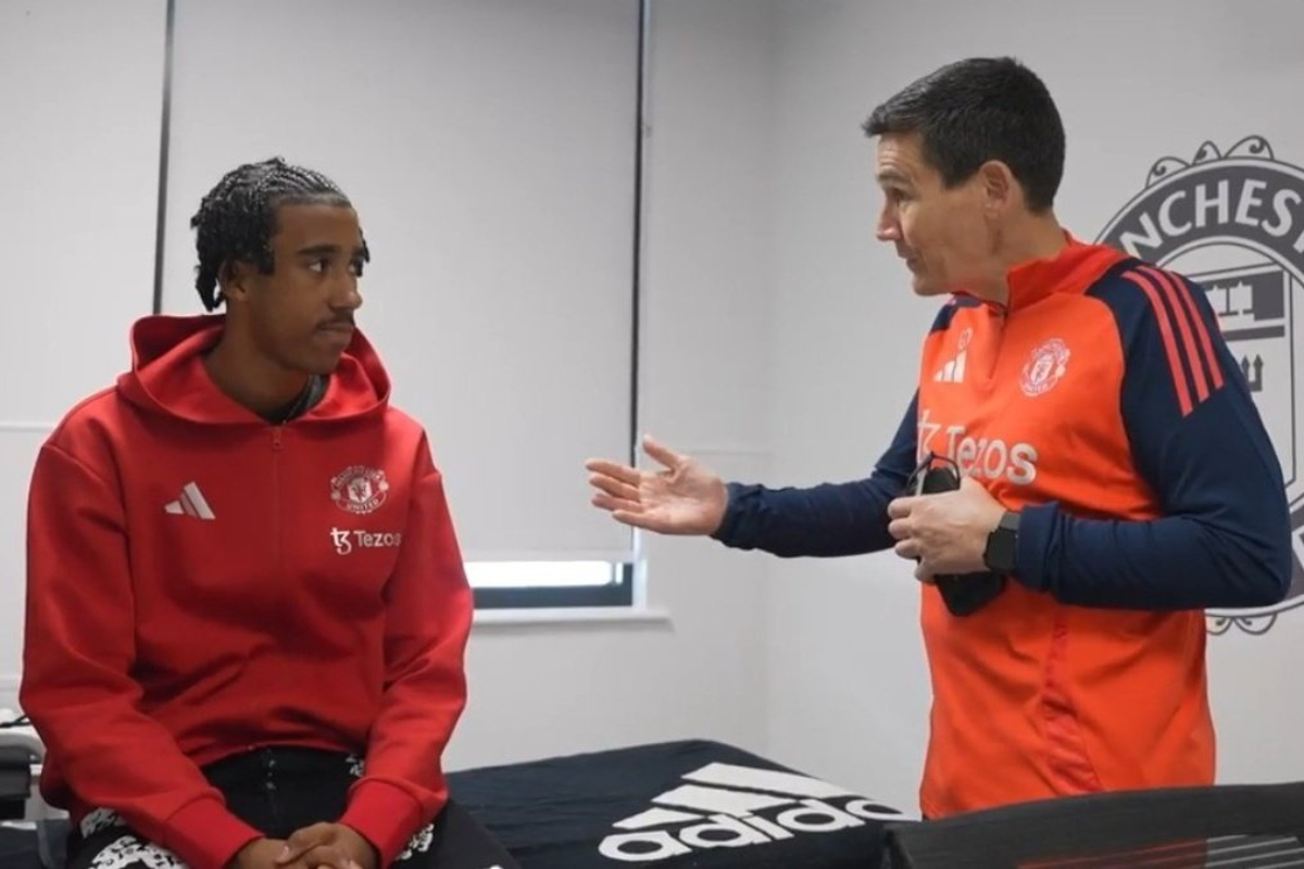 Bek Manchester United Leny Yoro dan Rasmus Hojlund cedera parah