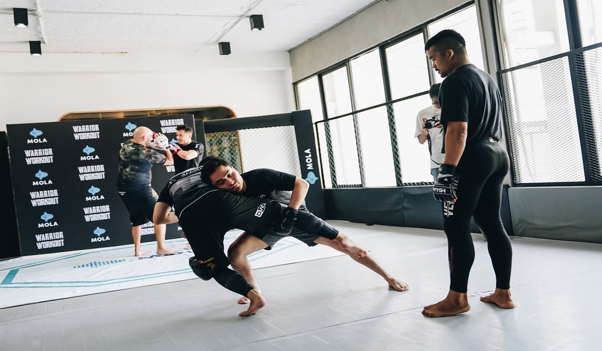 Warrior Workout yang diadakan Mola TV