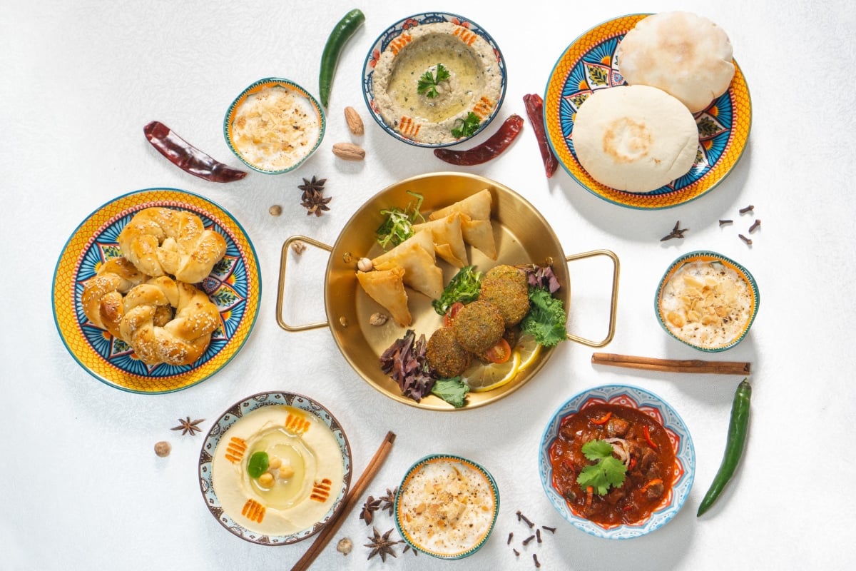 Kolaborasi dengan Amar Dining dalam Middle East Culinary Journey Experience at The Trans Luxury Hotel