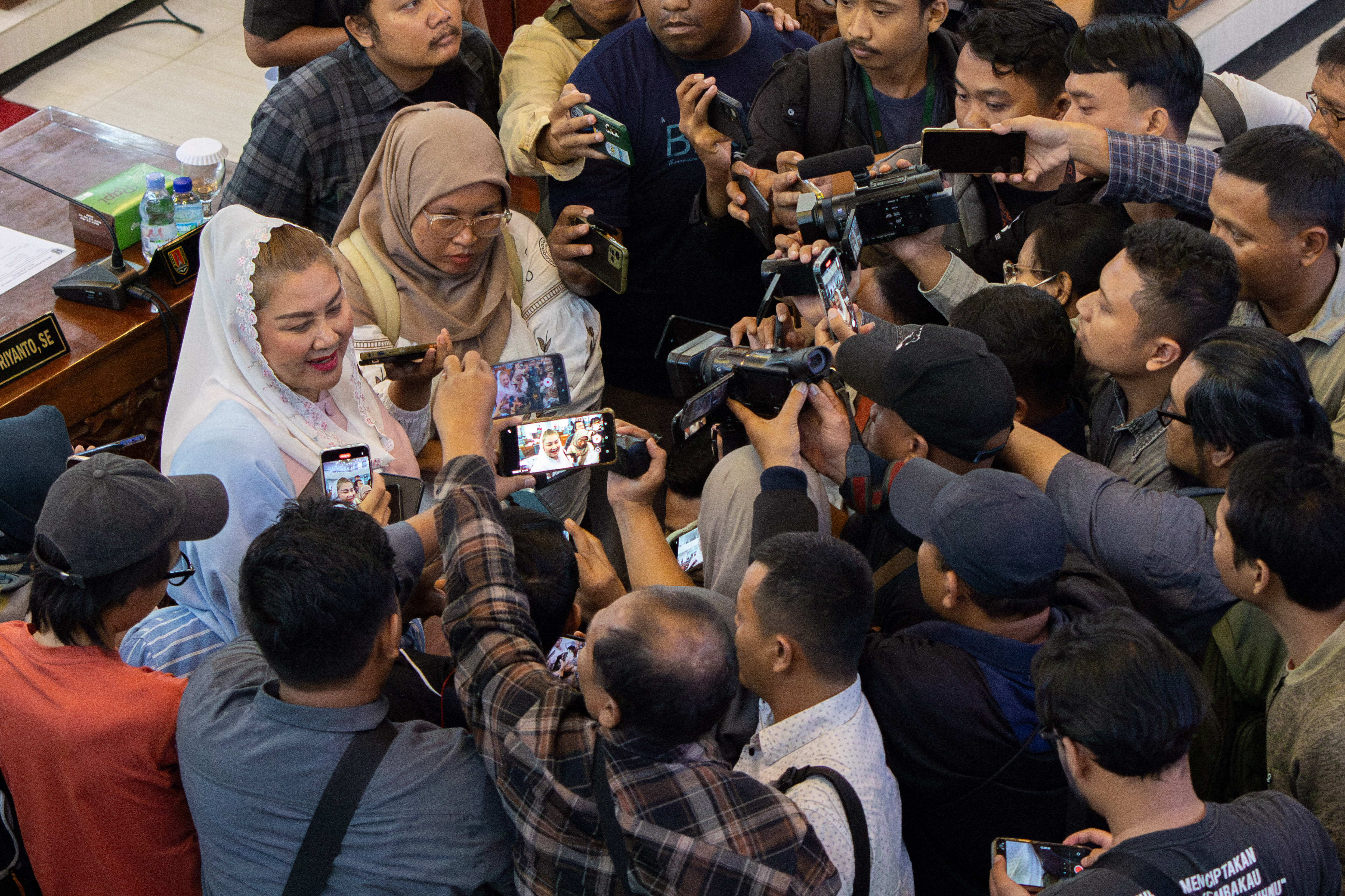 Wali Kota Semarang Hevearita Gunaryanti Rahayu(kiri)