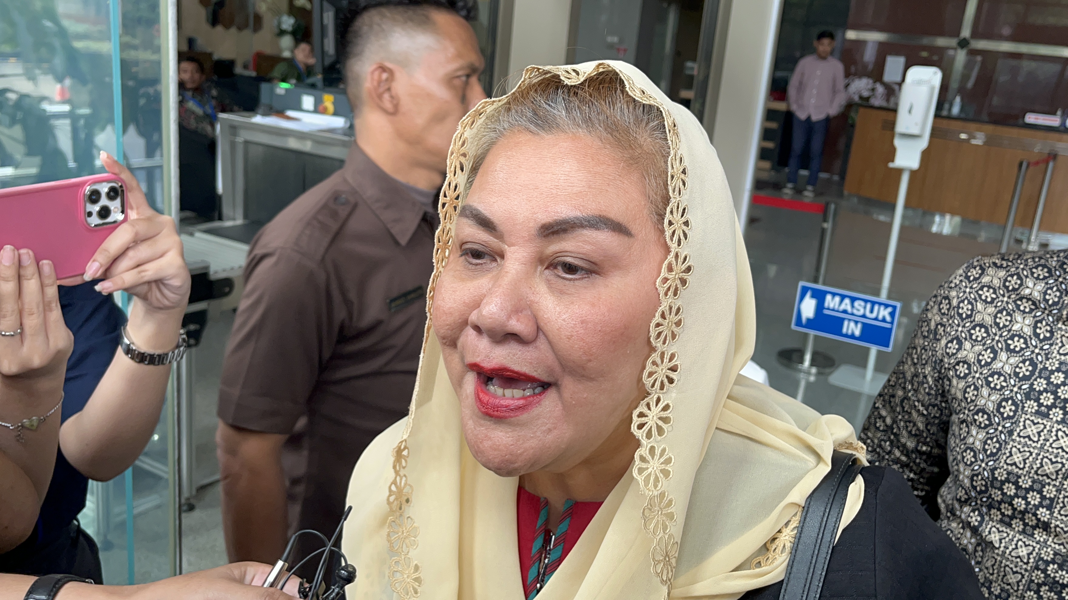 Selesai Diperiksa KPK, Hevearita Bungkam Ditanya Korupsi Pemkot Semarang