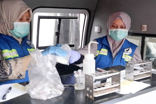 BPOM cek makanan manis.