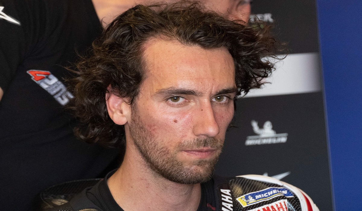 Pembalap Yamaha Alex Rins