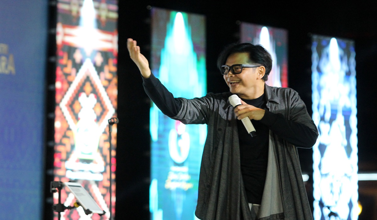 Vokalis Gigi, Armand Maulana