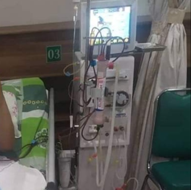 Peralatan cuci darah di rumah sakit di Semarang, Jawa Tengah.