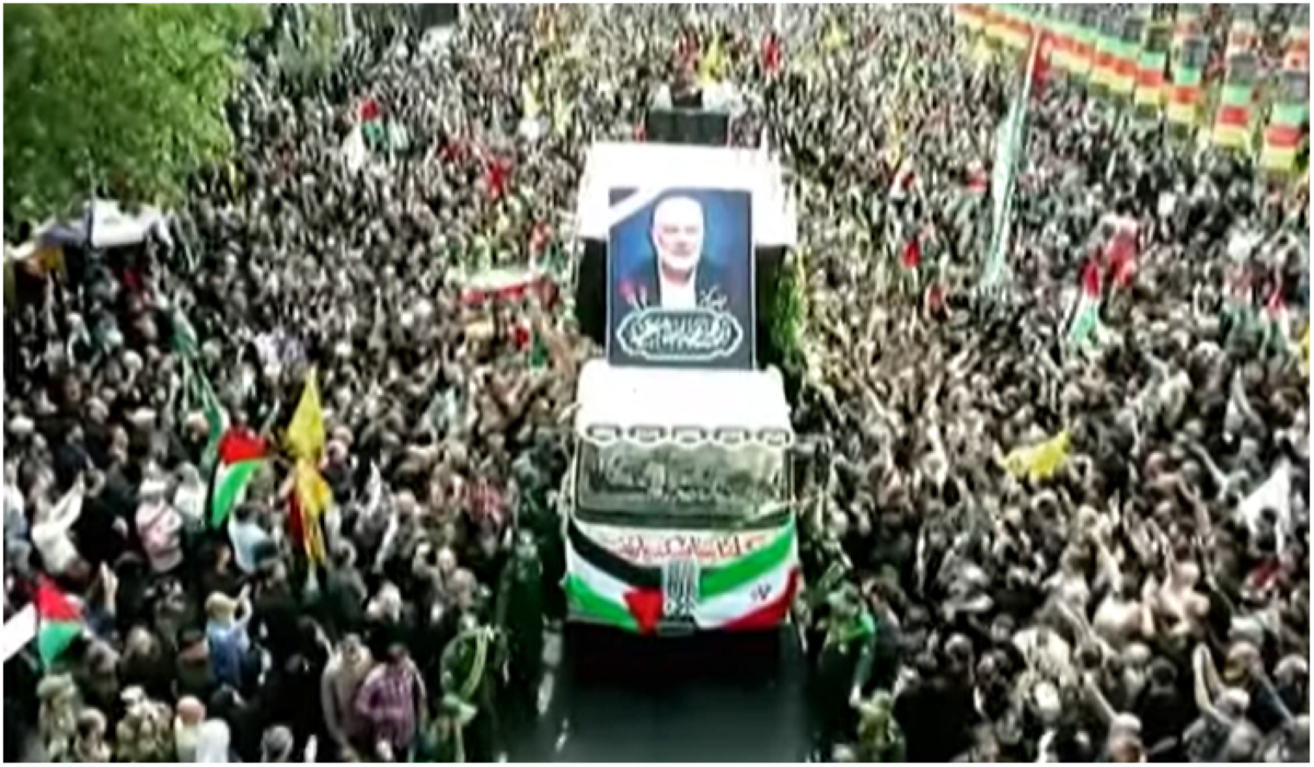 Iringan jenazah pimpinan Hamas Ismail Haniyeh di Iran.