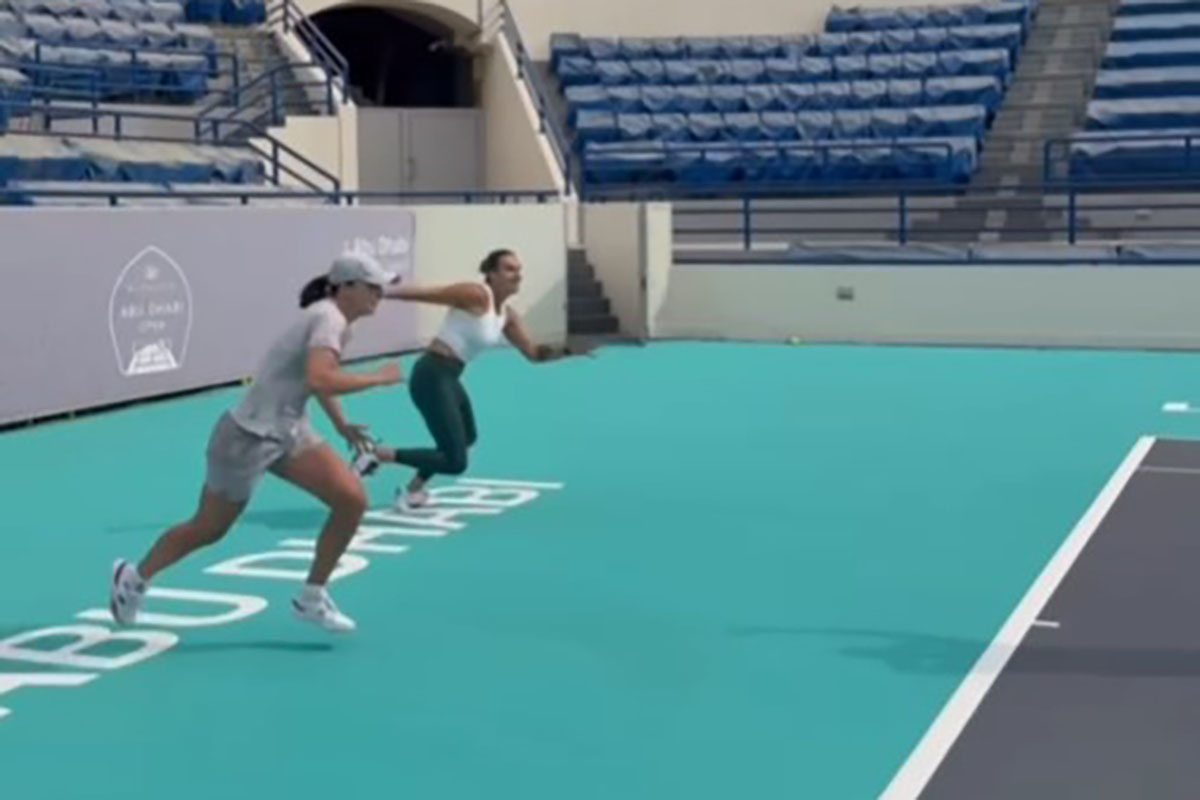 Sabalenka dan Swiatek Berlatih Bersama di Abu Dhabi