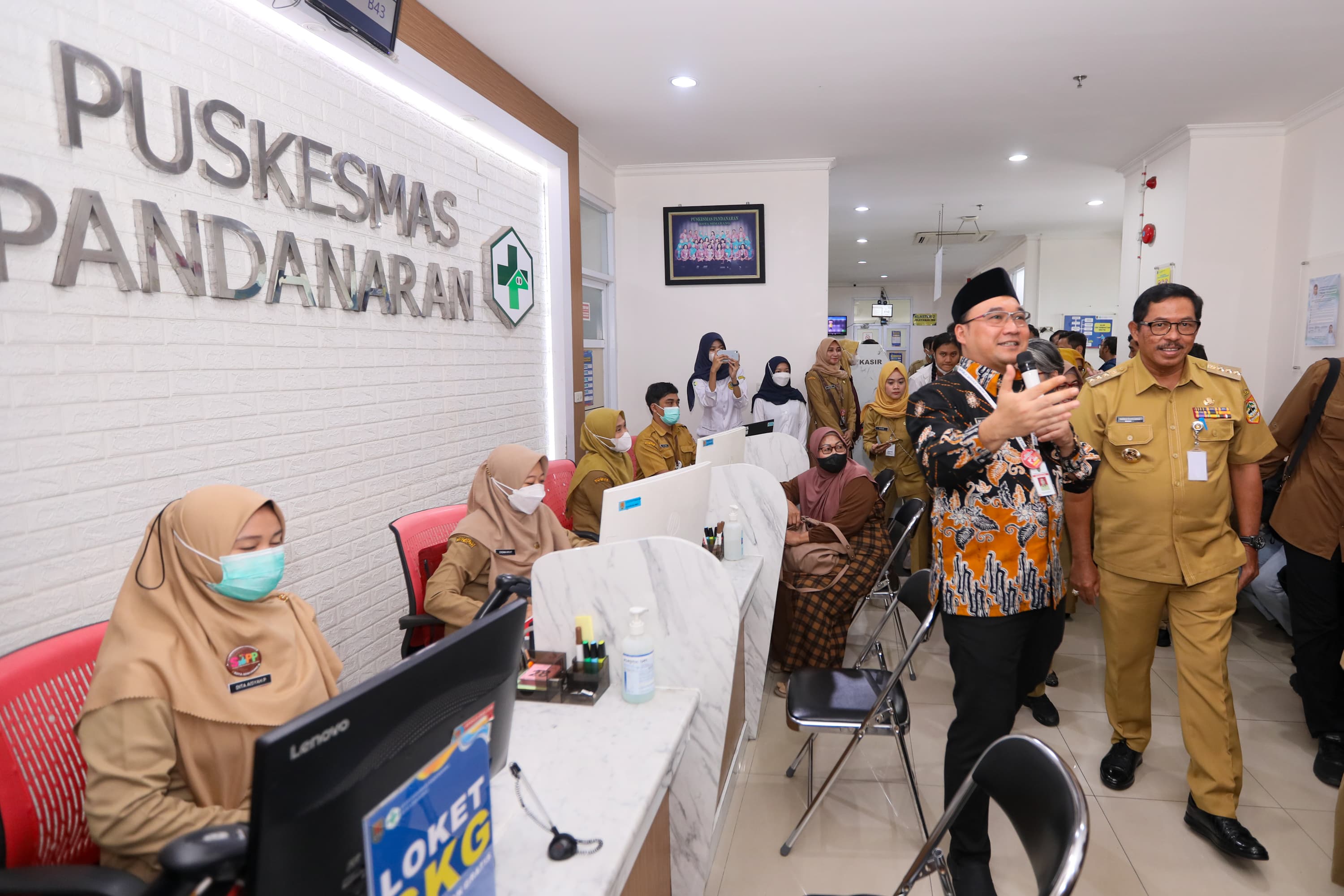 Cek Kesehatan Gratis, Dibanjiri Warga Semarang