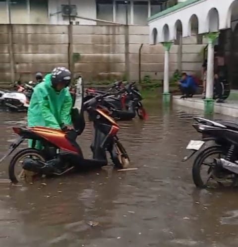 Intensitas Hujan Tinggi, Kota Tasikmalaya Dikepung Banjir