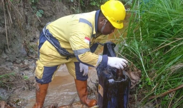 Jalur Manual Dibuat Cegah Aliran Fluida Masuk Sungai