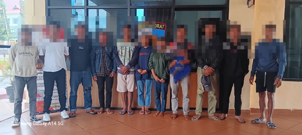 Kepala Polisi Mankgarai Gerebek Penampungan Pekerja Ilegal, 9 Orang Diselamatkan