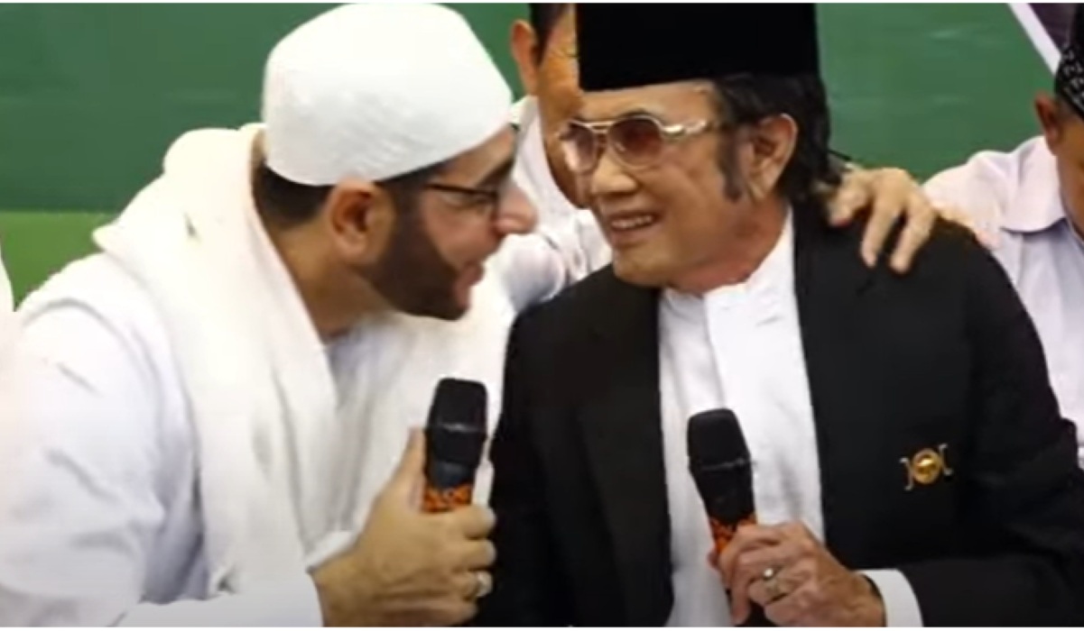 Datangi NU, Rhoma Irama Menangis tentang Polemik Nasab Harap Perdamaian