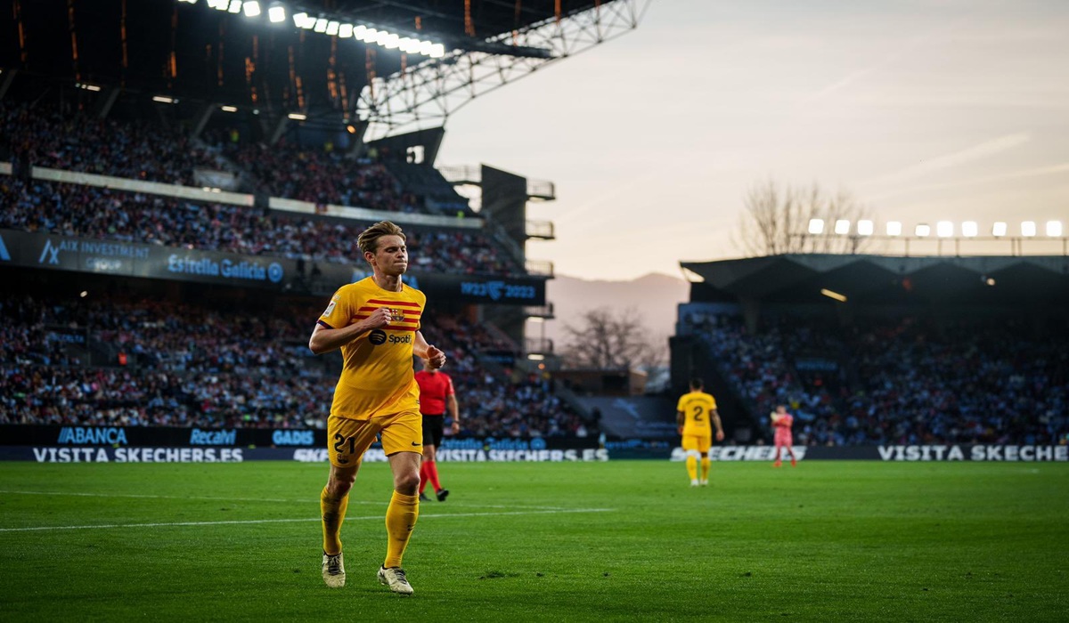 Liverpool dilaporkan menginginkan Frenkie de Jong