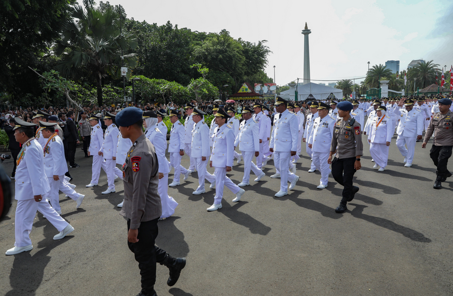 Prabowo Ingatkan Pimpinan Daerah Layani Rakyat