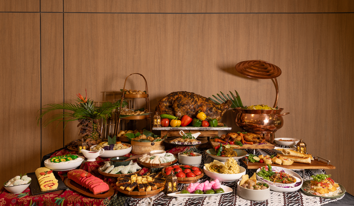 Promo Ramadan: Iftar Buffet & Paket Menginap Eksklusif di Oakwood Taman Mini