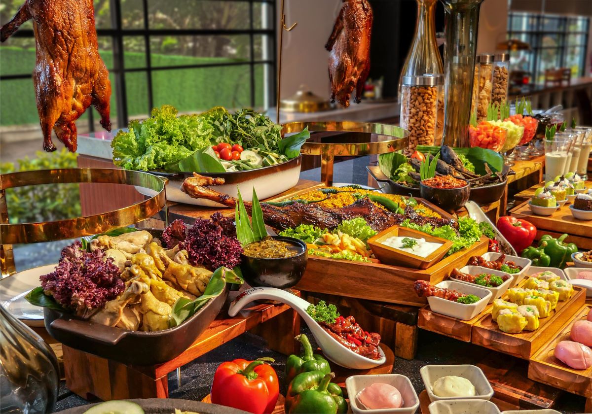 Buka Puasa dengan Hidangan Nusantara, Asia & Timur Tengah di Metro Park View Hotel 