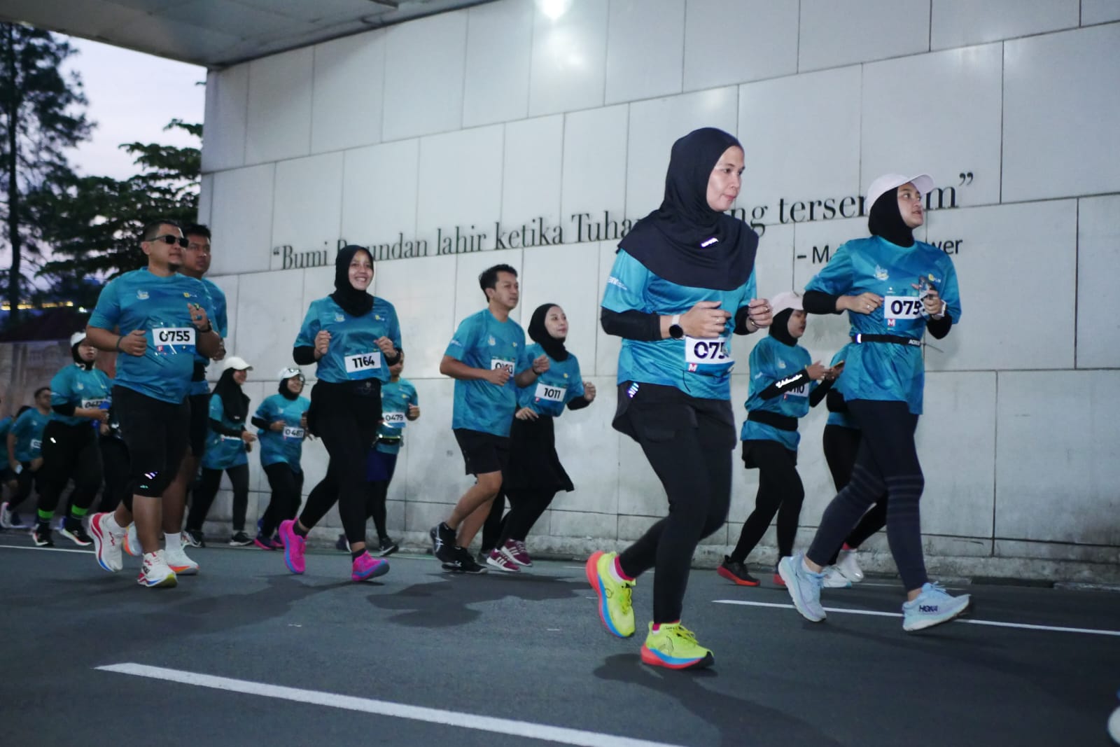 PLN Jabar Gelar Smile Run 2025, Ajang Profesional dan Charity Run