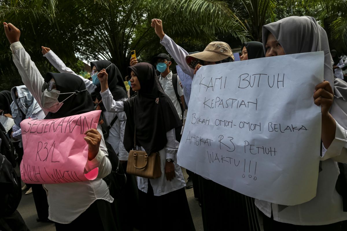 Efisiensi Anggaran Pendidikan Jangan Mengorbankan Hak Guru, Dosen, dan Tenaga Pendidik