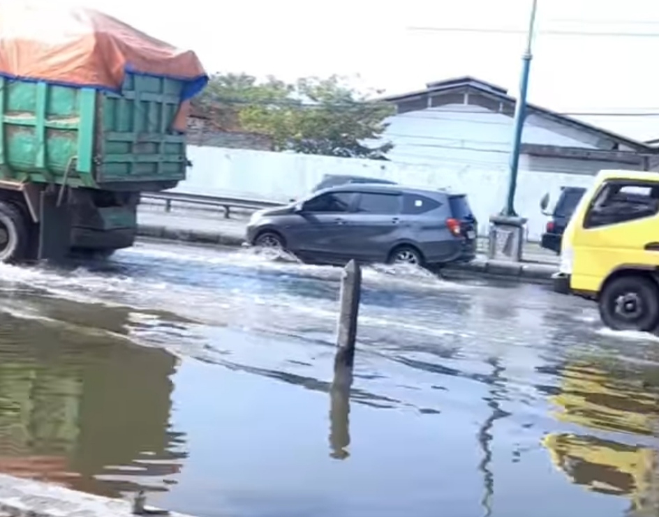 Rob Mengancam Perairan Utara Jawa Tengah dengan Ketinggian Satu Meter, Pekalongan, Kendal, Semarang, Demak, Jepara Diminta Waspada