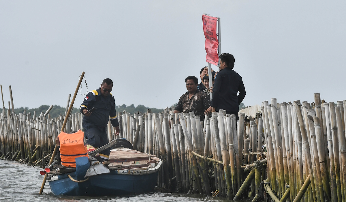 25 Saksi Diperiksa Usut Pagar Laut Desa Segarajaya Bekasi