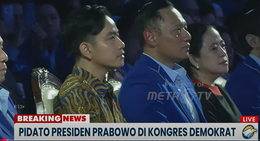 AHY, Puan dan Gibran Duduk Bersebelahan di Kongres Partai Demokrat, Prabowo: Sekarang Berdampingan Nanti Bersaing