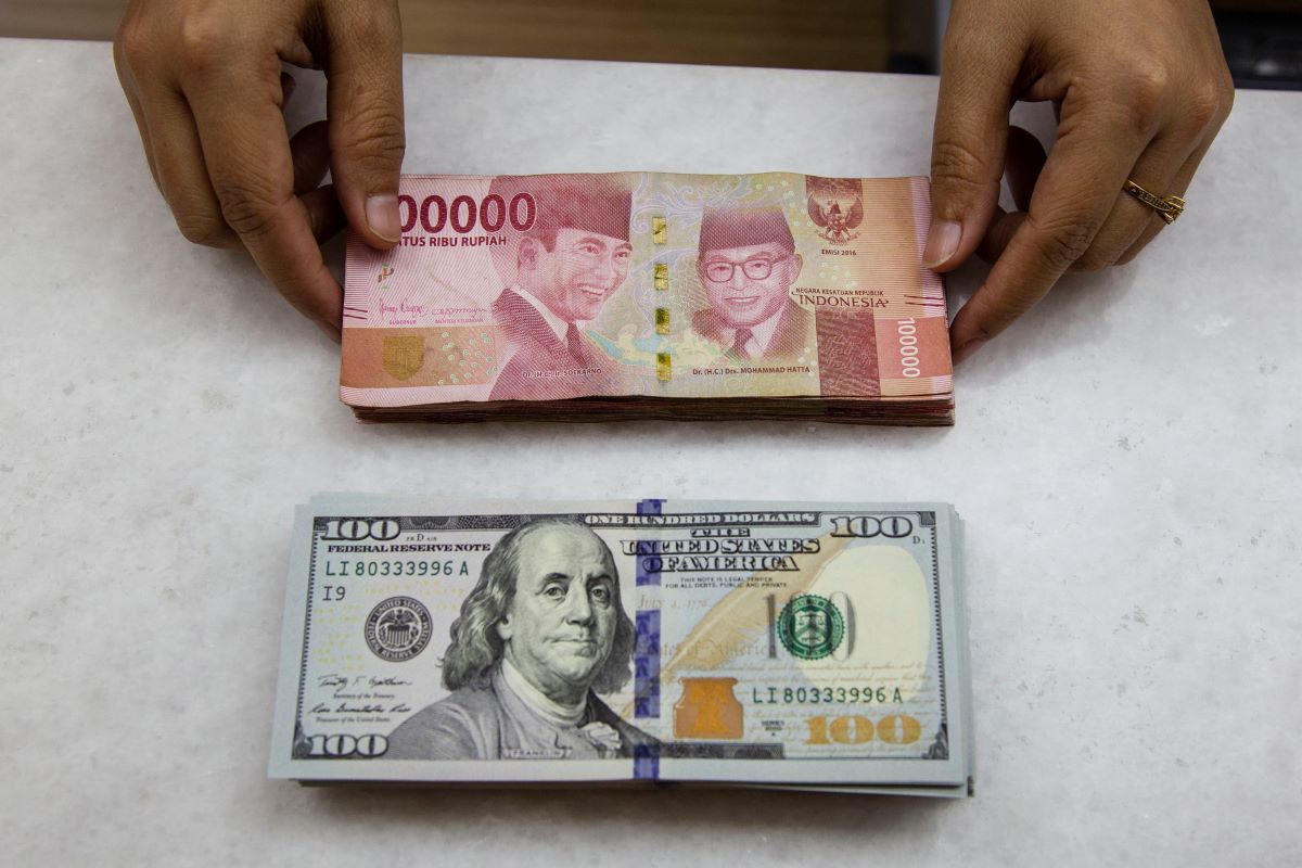 Rupiah Hari Ini, 26 Februari 2025: Diprediksi Menguat