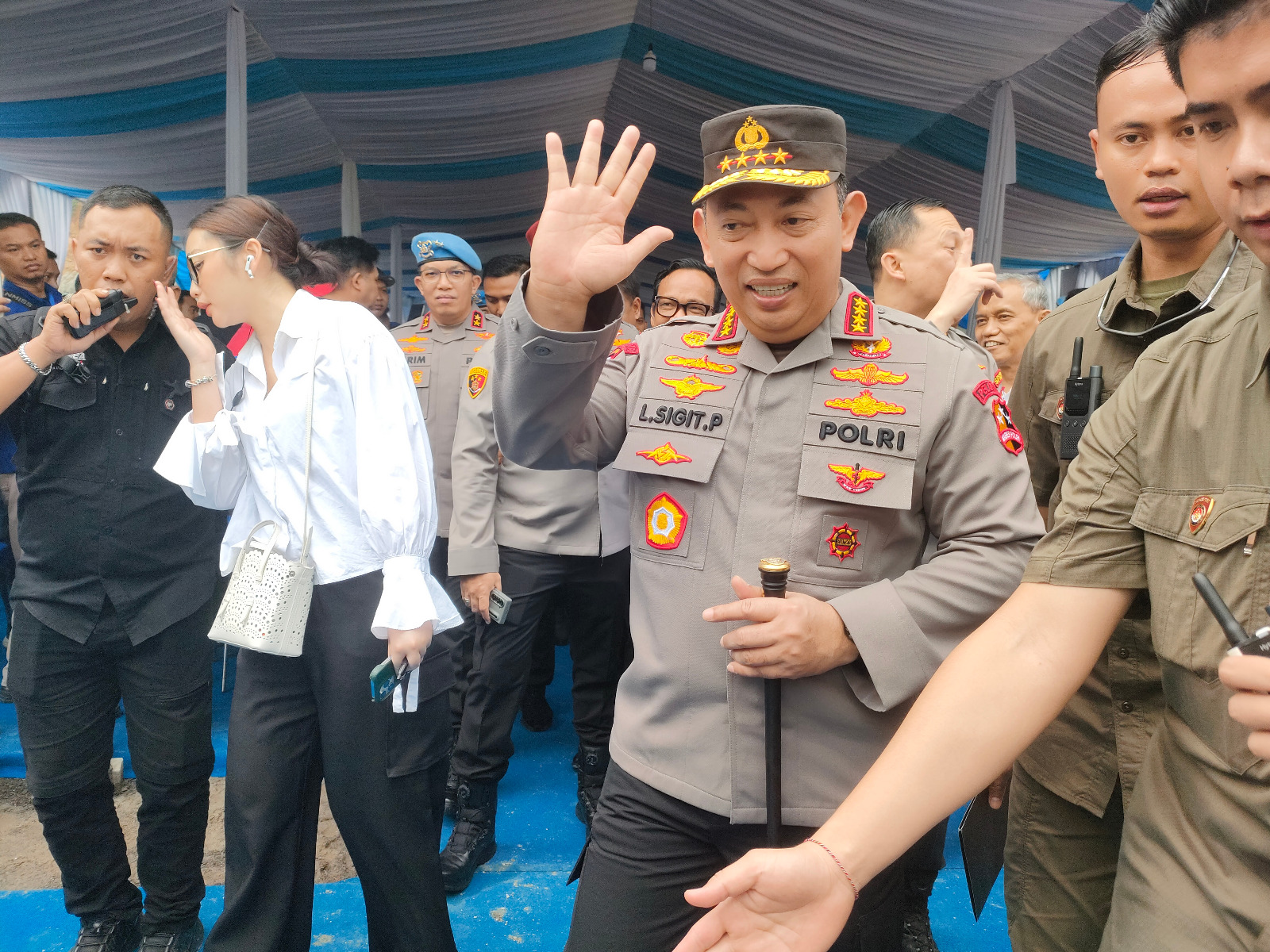 Kapolri Ingatkan Buruh dan Pengusaha Harus Saling Menjaga