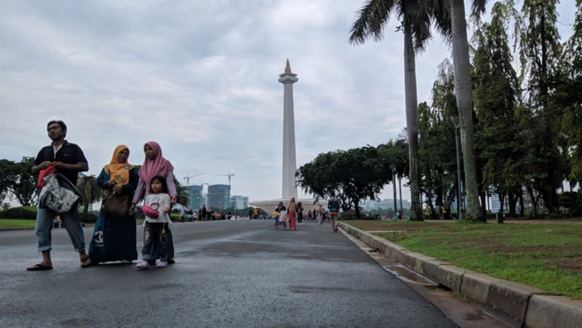 Ada Pemantauan Hilal Ramadan 2025, Pelataran Puncak Monas Ditutup Jam 12 Siang