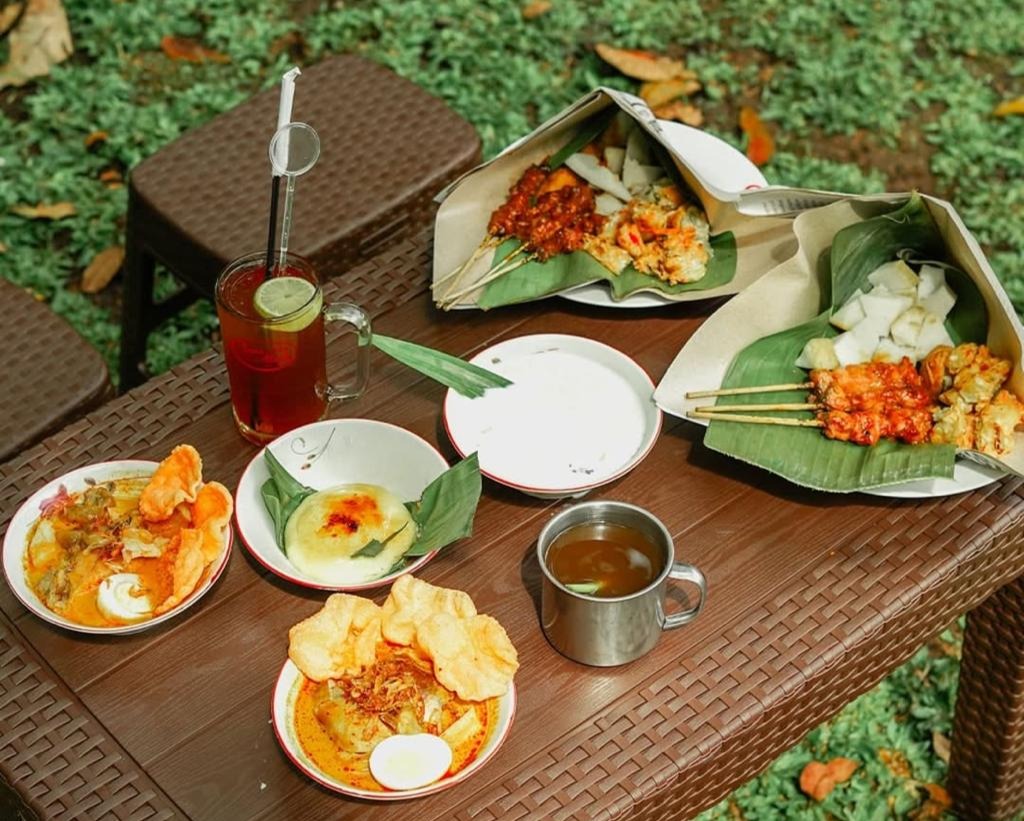 Rekomendasi untuk memecahkan puasa Ramadhan di Bandung: Restoran ABAH SATE Khas Asli