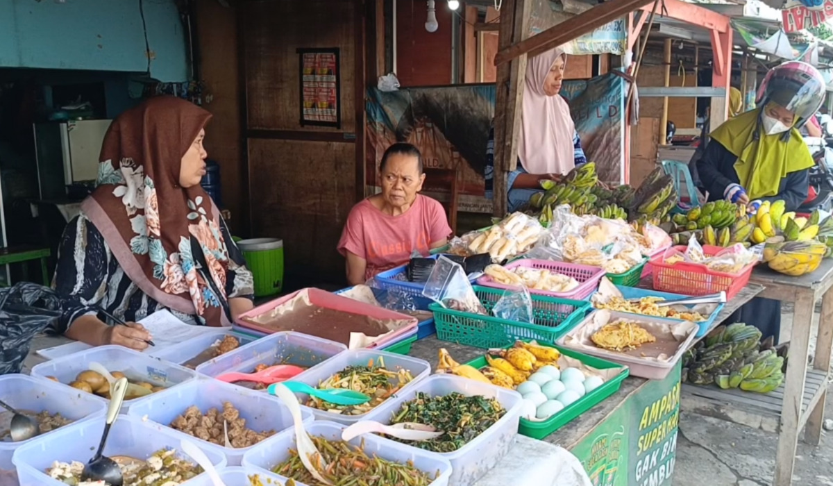 PHK Massal, Ratusan Pedagang UMKM hingga Kos-kosan di Sekitar Pabrik Sritex Terancam Gulung Tikar