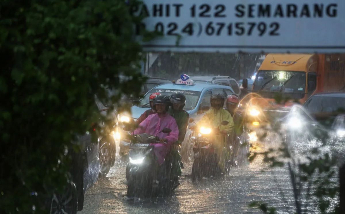 Cuaca Ekstrem masih Berpotensi Terjadi di 24 Daerah di Jawa Tengah