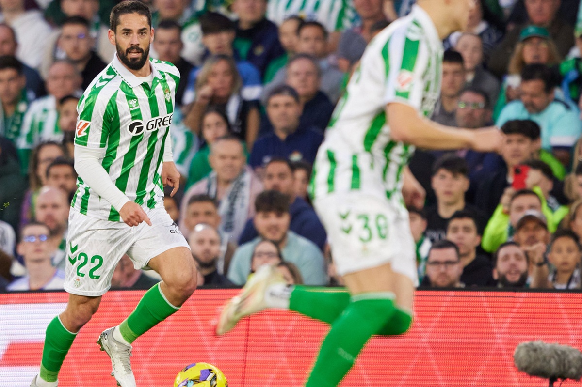 Real Betis vs Real Madrid: Isco Gemilang, Real Betis Kalahkan Real Madrid 2-1 di La Liga