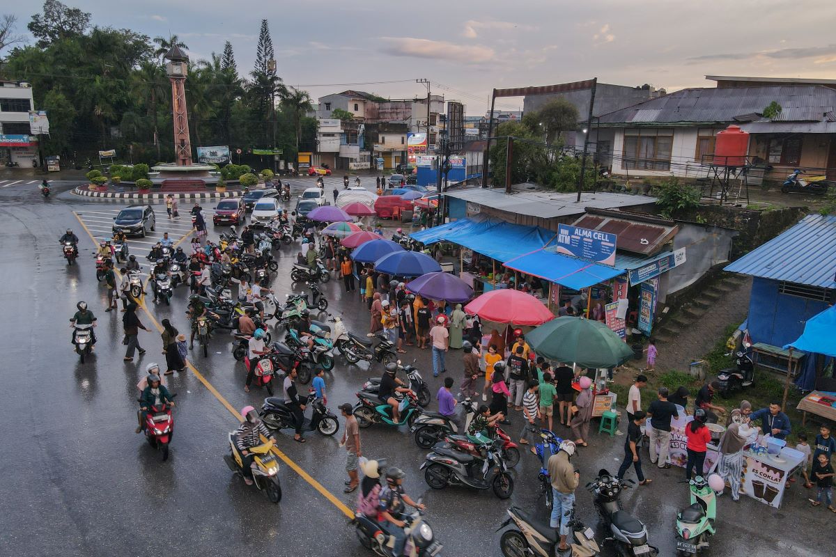 Bpom pastikan Takjil di Pasar Ramadan Palu Bebas Bahan Berbahaya